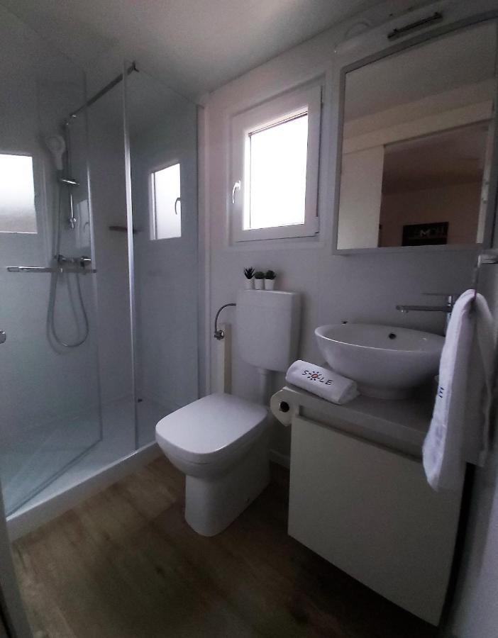 Mobile Home Sole Biograd Na Moru Extérieur photo