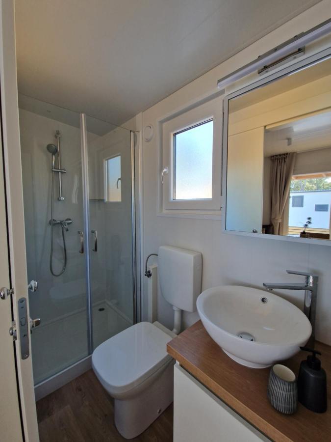 Mobile Home Sole Biograd Na Moru Extérieur photo