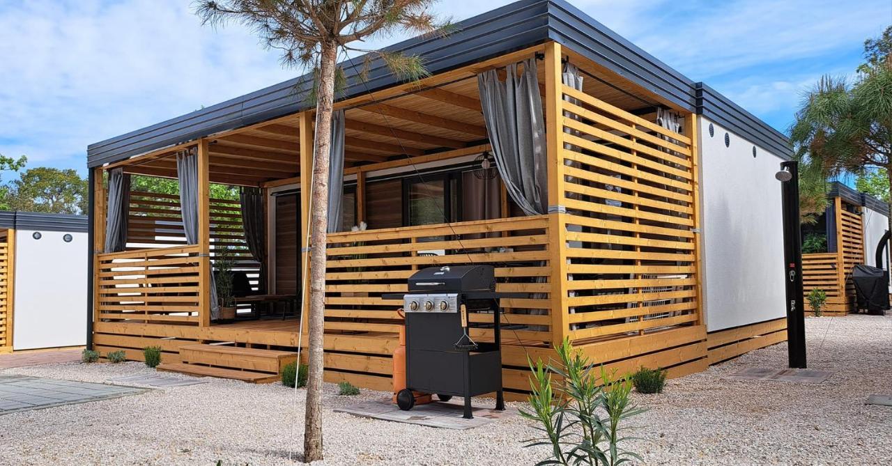 Mobile Home Sole Biograd Na Moru Extérieur photo